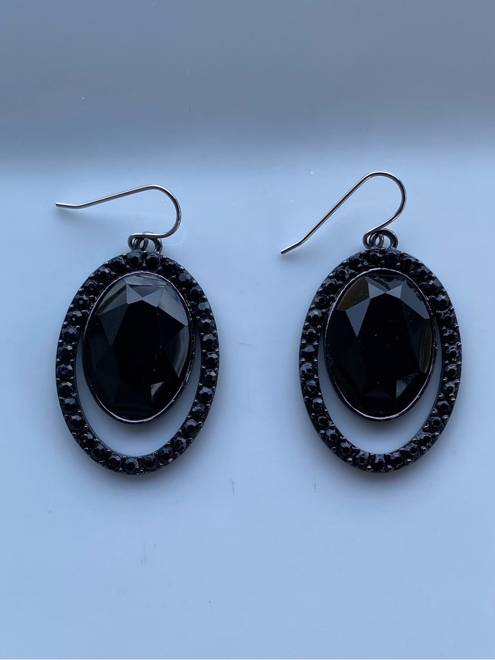 Faceted Black Oval Drop Earrings - Women Jewelry